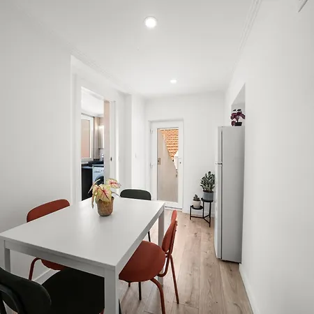 شقة 1 Bedroom - Patio - - Ac *