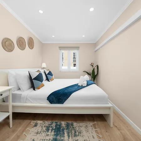 1 Bedroom - Patio - - Ac