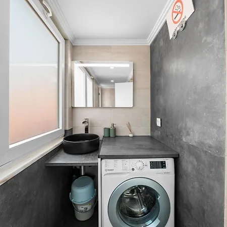 1 Bedroom - Patio - - Ac شقة Lisboa