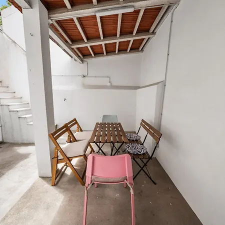 1 Bedroom - Patio - - Ac شقة Lisboa